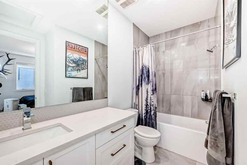 MLS® A2240743 - Unit #2 1718 32 Street SW in Shaganappi Calgary, Residential