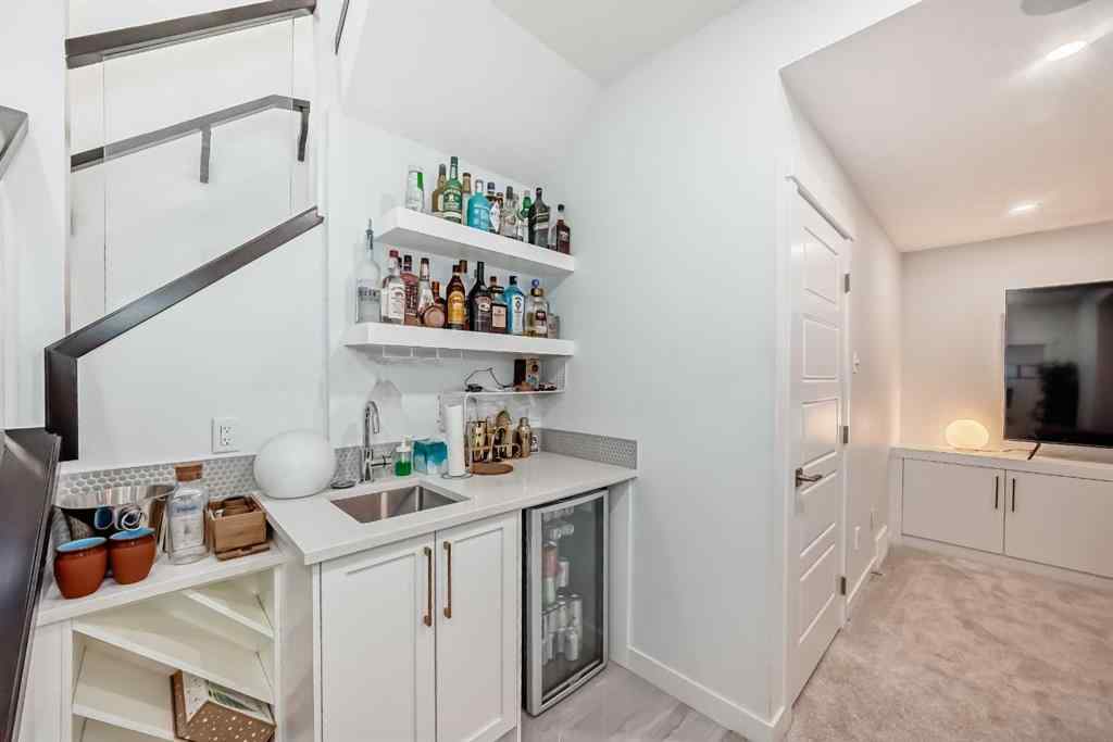 MLS® A2240743 - Unit #2 1718 32 Street SW in Shaganappi Calgary, Residential