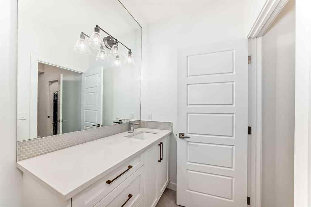 MLS® A2240743 - Unit #2 1718 32 Street SW in Shaganappi Calgary, Residential