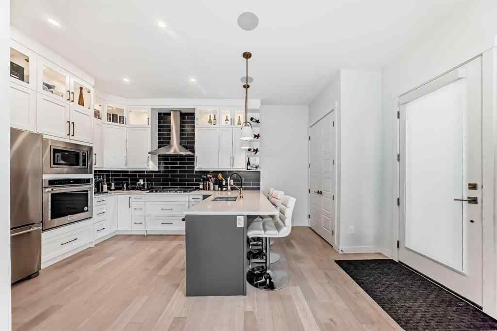 MLS® A2240743 - Unit #2 1718 32 Street SW in Shaganappi Calgary, Residential