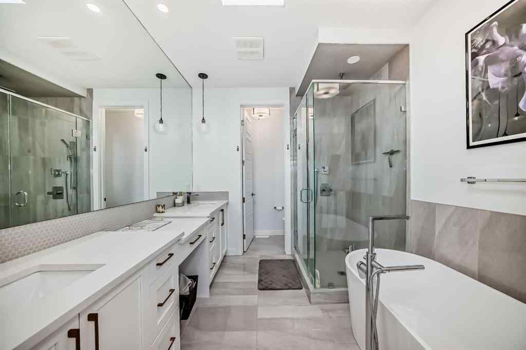 MLS® A2240743 - Unit #2 1718 32 Street SW in Shaganappi Calgary, Residential