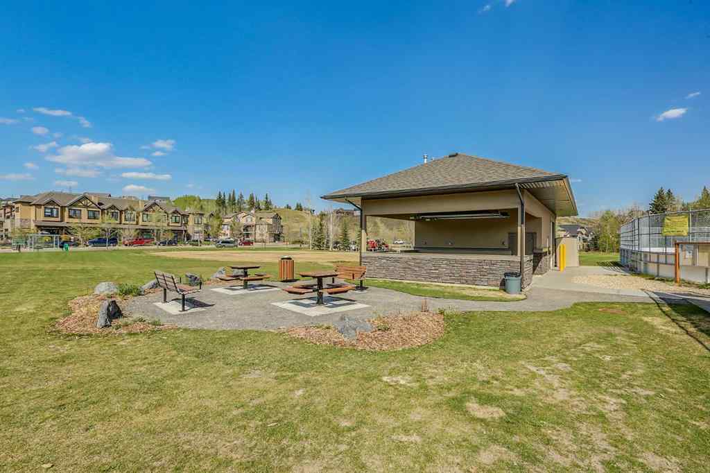 MLS® A2240762 - Unit #534 10 Discovery Ridge Close SW in Discovery Ridge Calgary, Residential