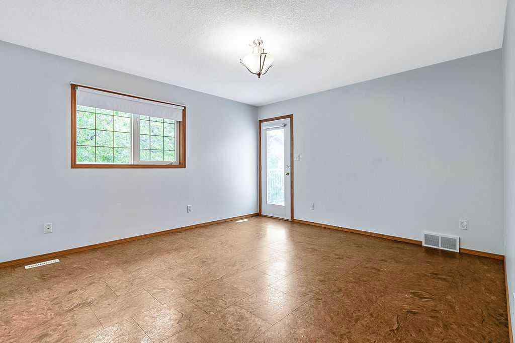 MLS® A2240765 - 5410 2A Street W in NONE Claresholm, Residential