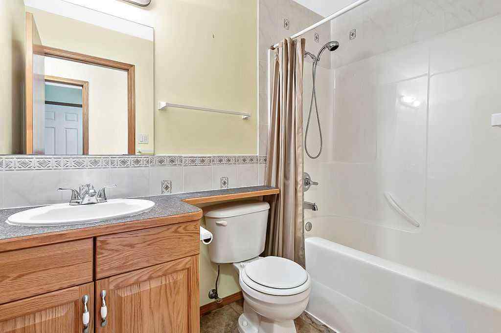 MLS® A2240765 - 5410 2A Street W in NONE Claresholm, Residential