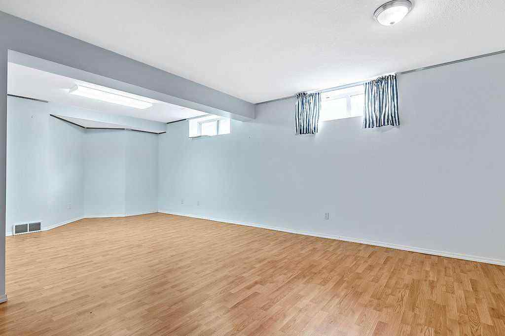 MLS® A2240765 - 5410 2A Street W in NONE Claresholm, Residential