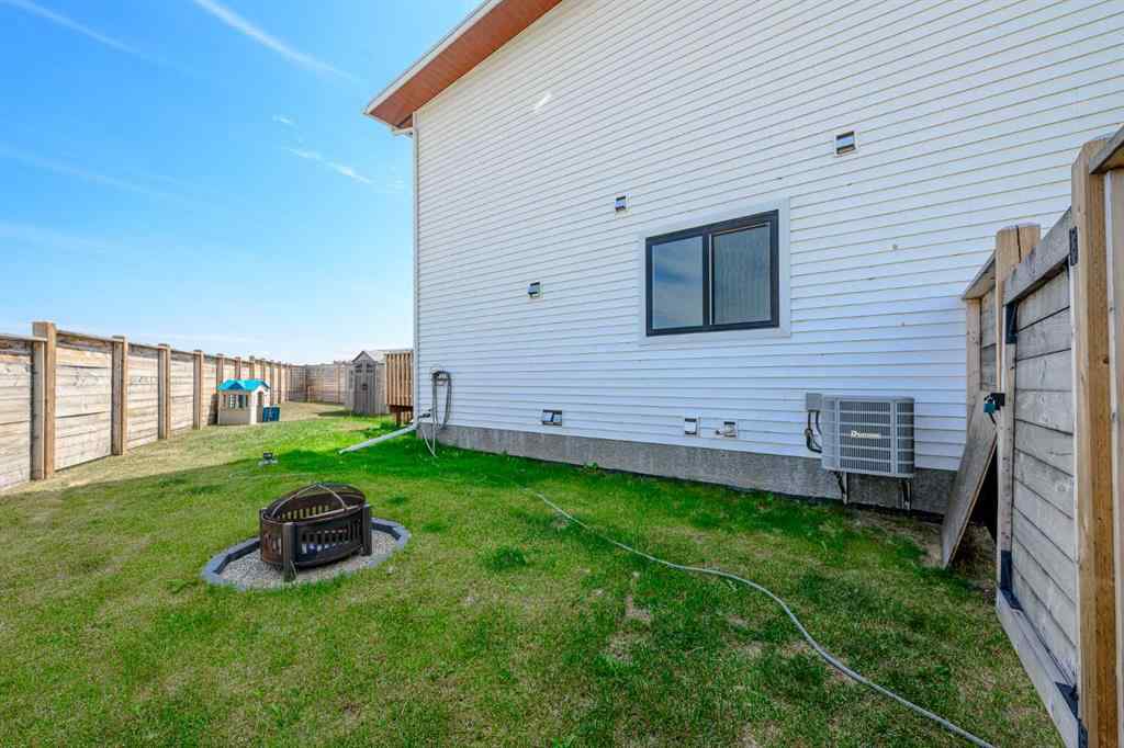 MLS® A2240768 - 11451 95 Street  in NONE Clairmont, Residential