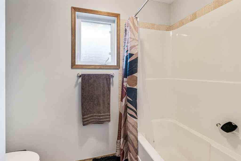 MLS® A2240769 - 4206 56 Street   in NONE Taber, Residential