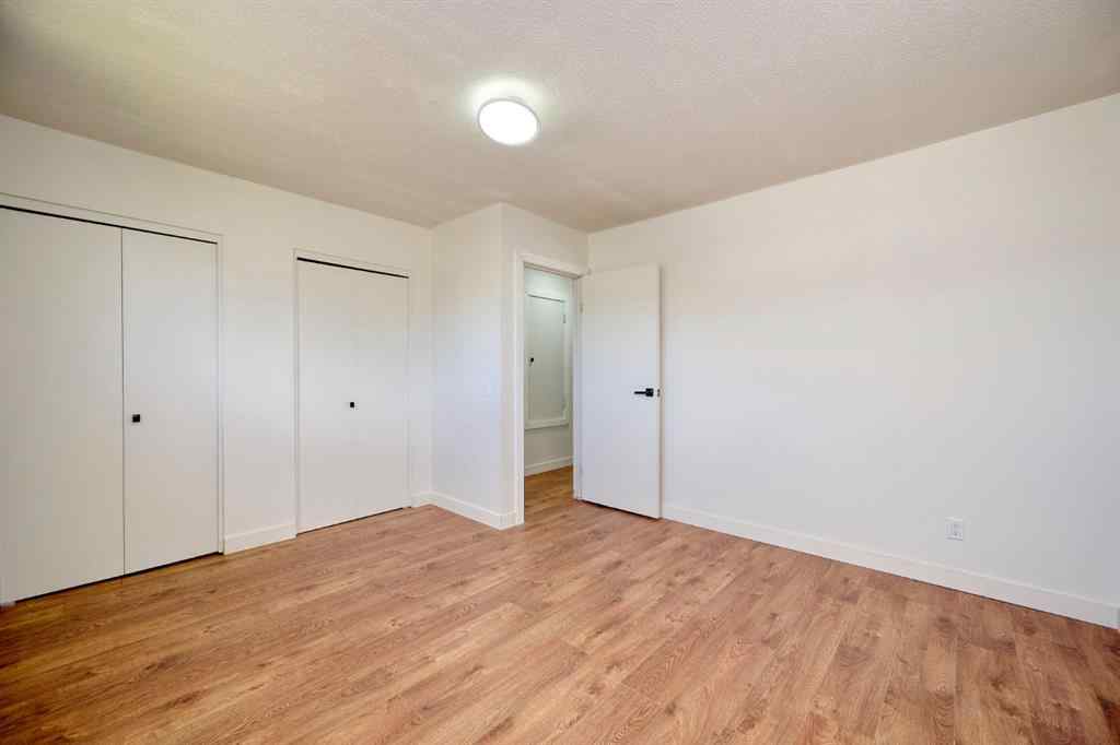 MLS® A2240785 - 1176 Penrith Crescent SE in Penbrooke Meadows Calgary, Residential