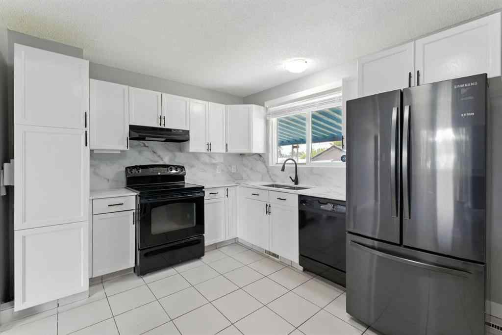 MLS® A2240799 - 5107 Forego Avenue SE in Forest Heights Calgary, Residential