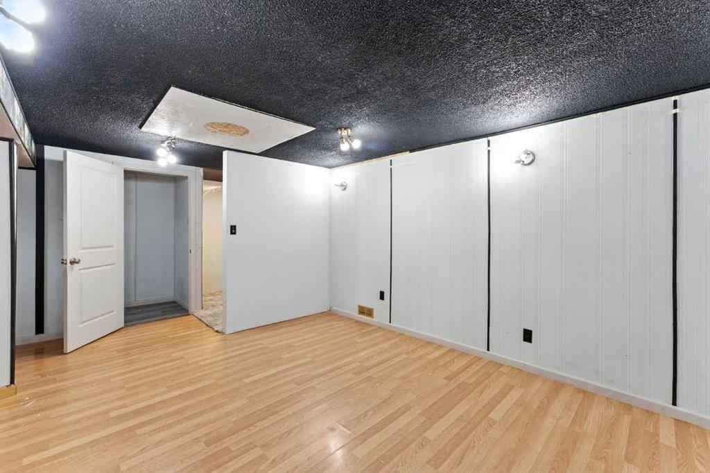 MLS® A2240799 - 5107 Forego Avenue SE in Forest Heights Calgary, Residential