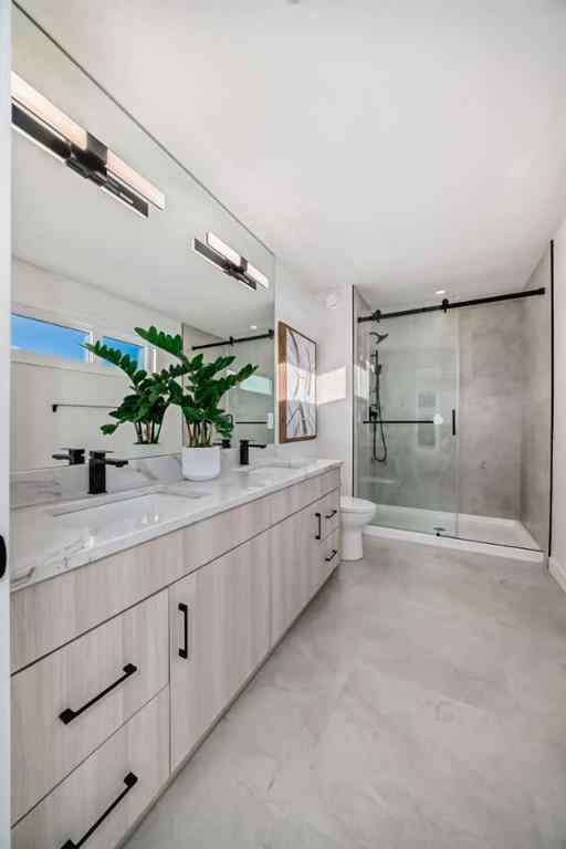 MLS® A2240802 - 3349 Spruce Drive SW in Spruce Cliff Calgary, Residential