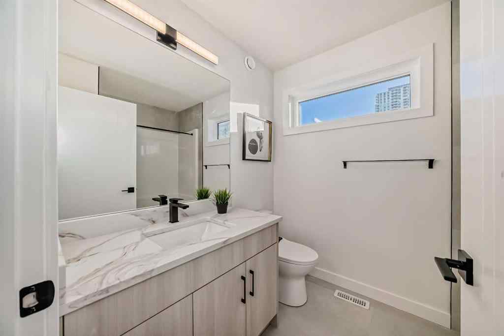 MLS® A2240802 - 3349 Spruce Drive SW in Spruce Cliff Calgary, Residential