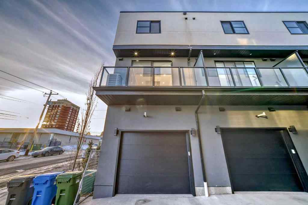 MLS® A2240802 - 3349 Spruce Drive SW in Spruce Cliff Calgary, Residential