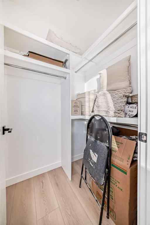 MLS® A2240802 - 3349 Spruce Drive SW in Spruce Cliff Calgary, Residential