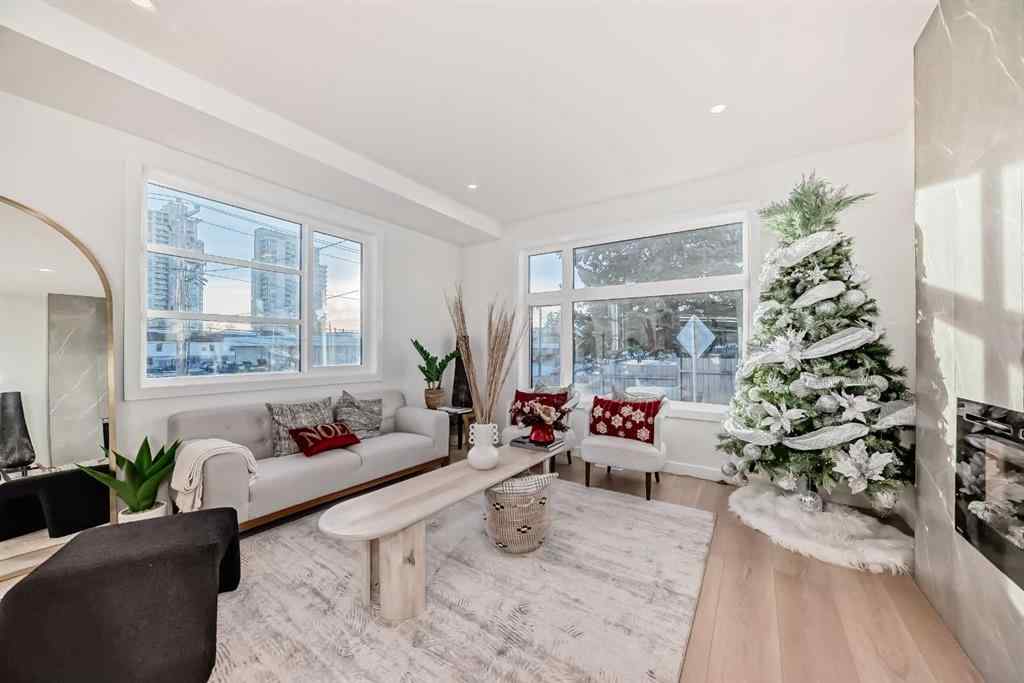 MLS® A2240802 - 3349 Spruce Drive SW in Spruce Cliff Calgary, Residential
