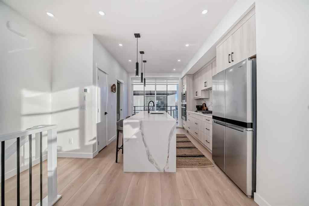 MLS® A2240802 - 3349 Spruce Drive SW in Spruce Cliff Calgary, Residential