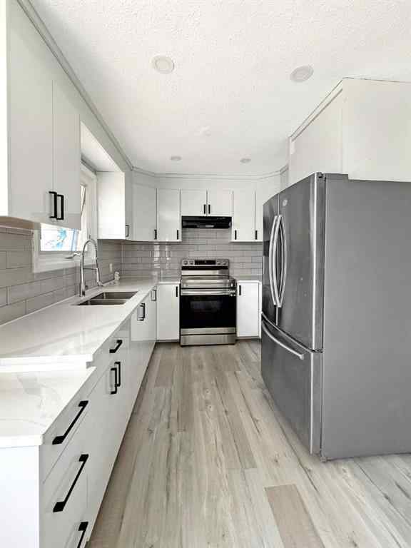 MLS® A2240805 - 601 25 Street N in Majestic Place Lethbridge, Residential