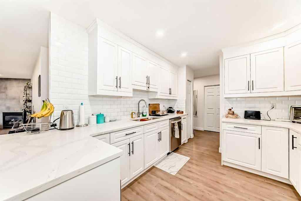 MLS® A2240808 - Unit #11 635 Marsh Road NE in Bridgeland/Riverside Calgary, Residential