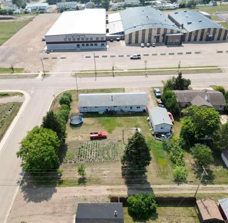 MLS® A2240809 - 10202 99 Ave   in NONE La Crete, Residential