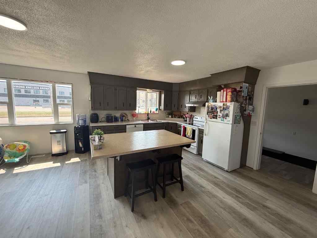 MLS® A2240809 - 10202 99 Ave   in NONE La Crete, Residential