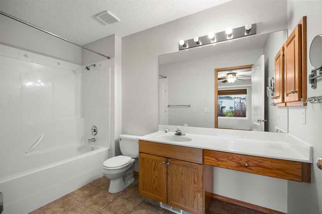 MLS® A2240814 - 176 Hamptons Link NW in Hamptons Calgary, Residential