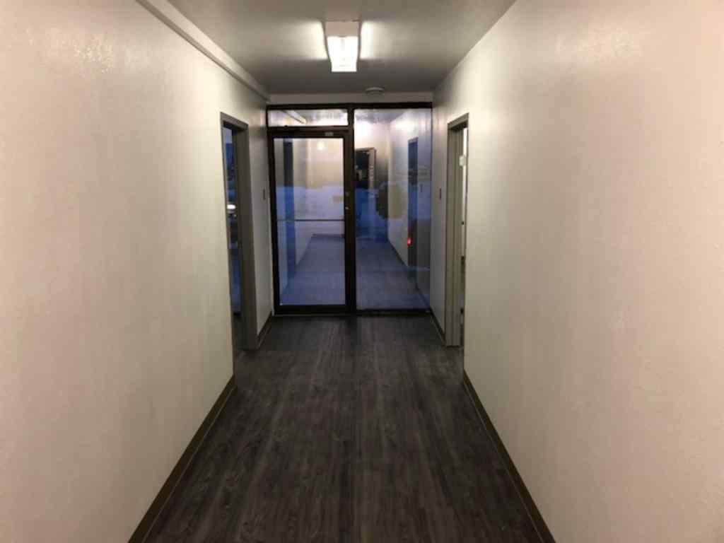 MLS® A2240832 - Unit #Bay 5 8618 112 Street  in Richmond Industrial Park Grande Prairie, Commercial