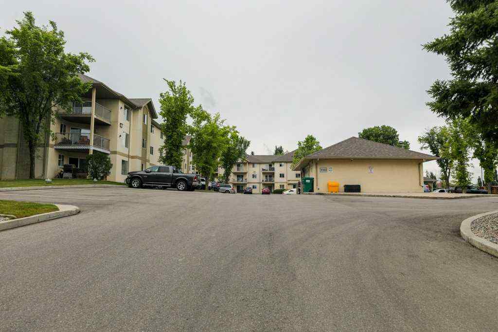 MLS® A2240834 - Unit #316 485 Red Crow Boulevard W in Indian Battle Heights Lethbridge, Residential