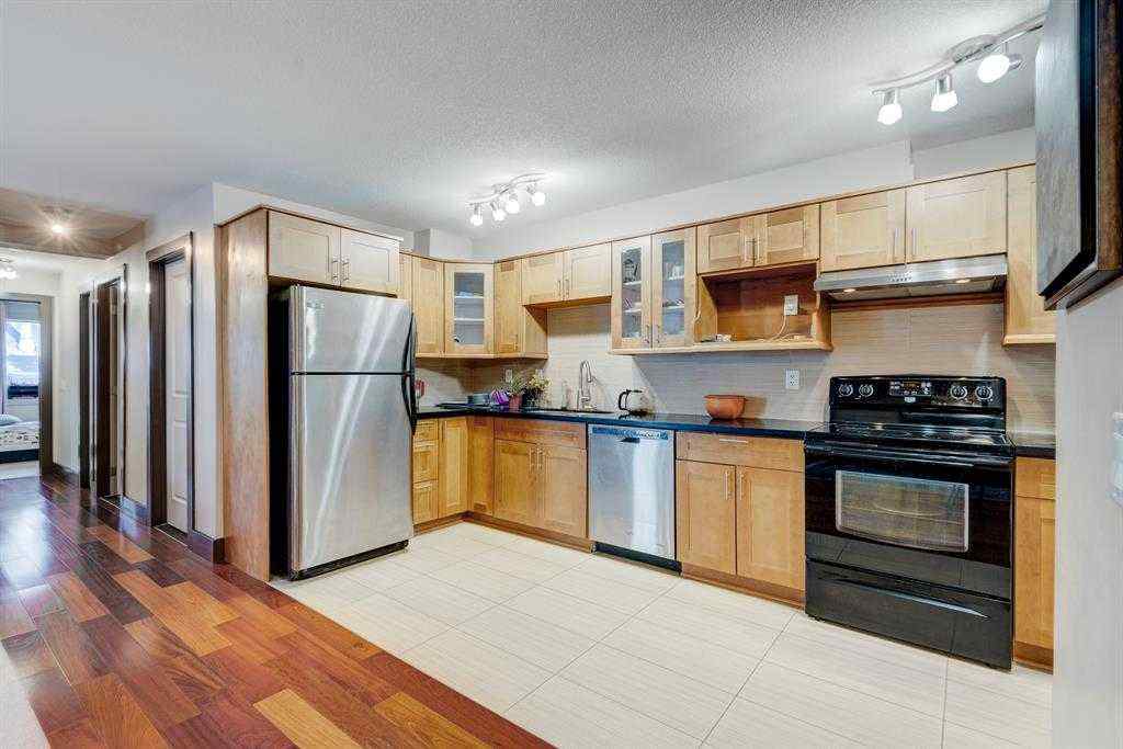 MLS® A2240847 - Unit #209 1422 Centre A Street NE in Crescent Heights Calgary, Residential