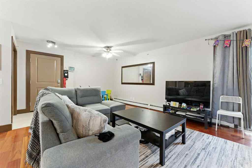MLS® A2240847 - Unit #209 1422 Centre A Street NE in Crescent Heights Calgary, Residential