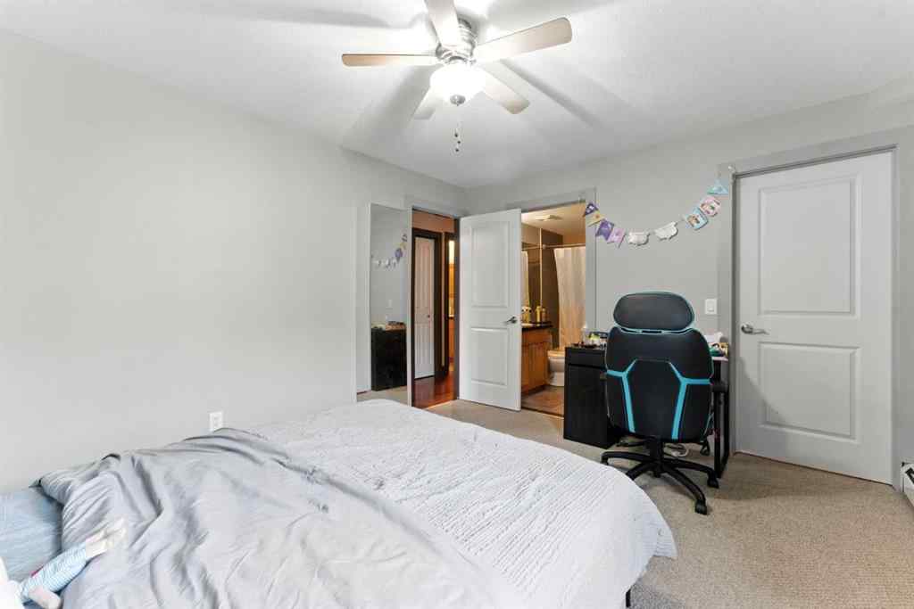 MLS® A2240847 - Unit #209 1422 Centre A Street NE in Crescent Heights Calgary, Residential