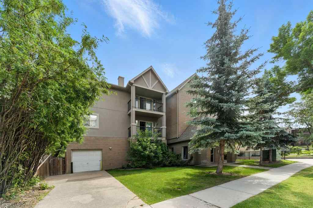 MLS® A2240847 - Unit #209 1422 Centre A Street NE in Crescent Heights Calgary, Residential