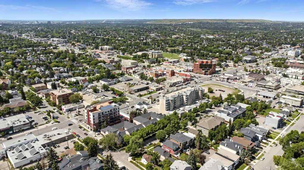 MLS® A2240847 - Unit #209 1422 Centre A Street NE in Crescent Heights Calgary, Residential