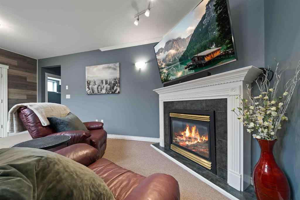 MLS® A2240851 - 110 Redcliff Way SW in NONE Redcliff, Residential