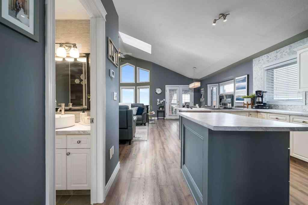 MLS® A2240851 - 110 Redcliff Way SW in NONE Redcliff, Residential
