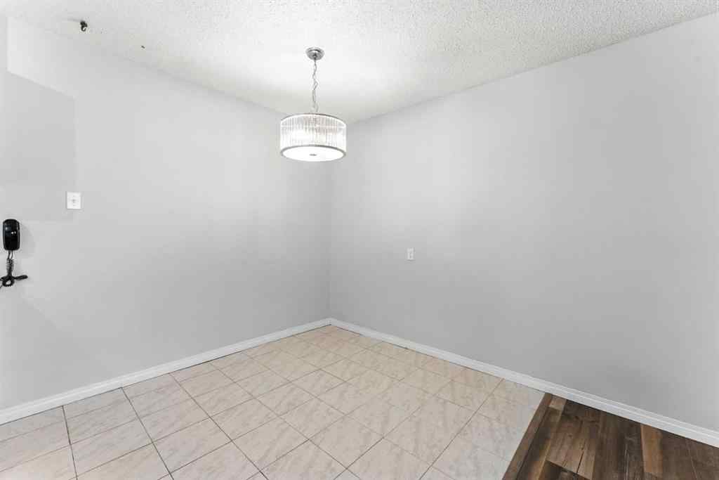 MLS® A2240855 - Unit #411 3420 50 Street NW in Varsity Calgary, Residential