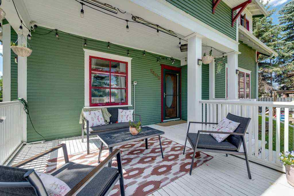 MLS® A2240862 - 5406 C + E Trail  in Downtown Lacombe Lacombe, Residential