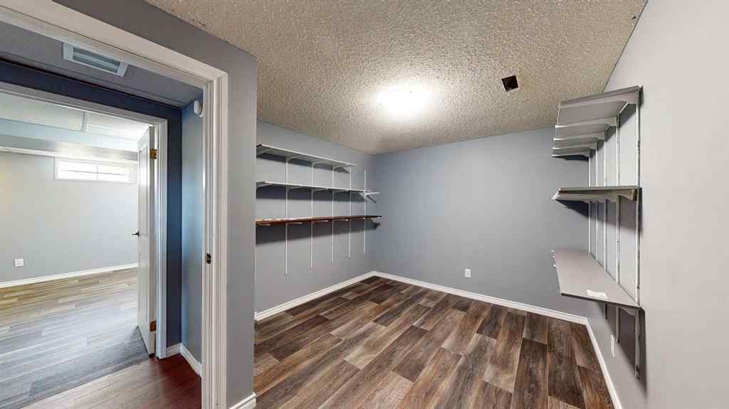 MLS® A2240878 - 8 Begonia Court SE in Connaught Medicine Hat, Residential