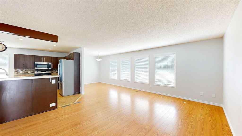 MLS® A2240878 - 8 Begonia Court SE in Connaught Medicine Hat, Residential