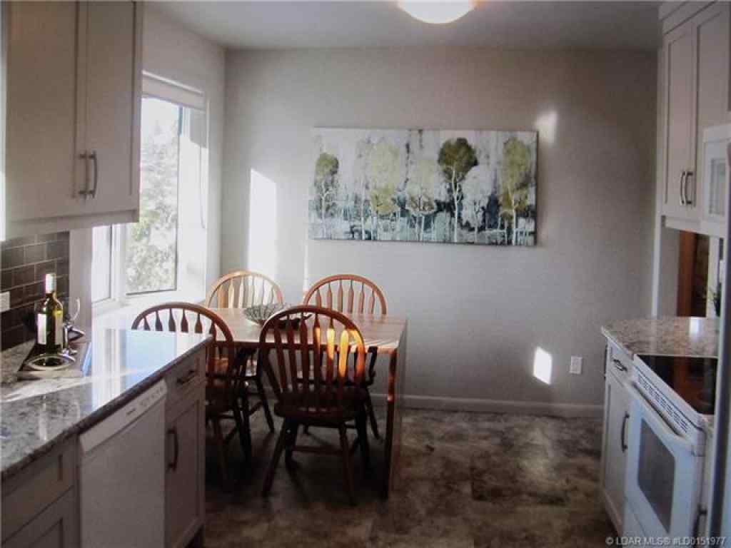MLS® A2240885 - 410 24 Street S in Glendale Lethbridge, Residential