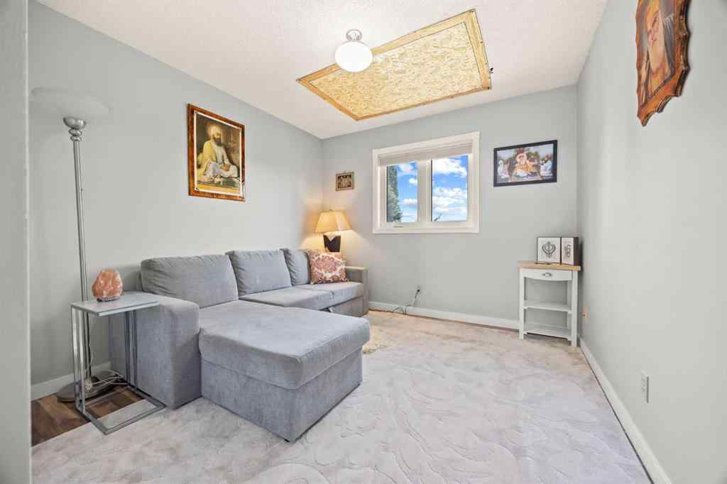 MLS® A2240905 - 139 Hawkville Close NW in Hawkwood Calgary, Residential