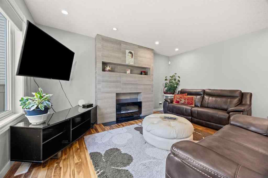 MLS® A2240905 - 139 Hawkville Close NW in Hawkwood Calgary, Residential