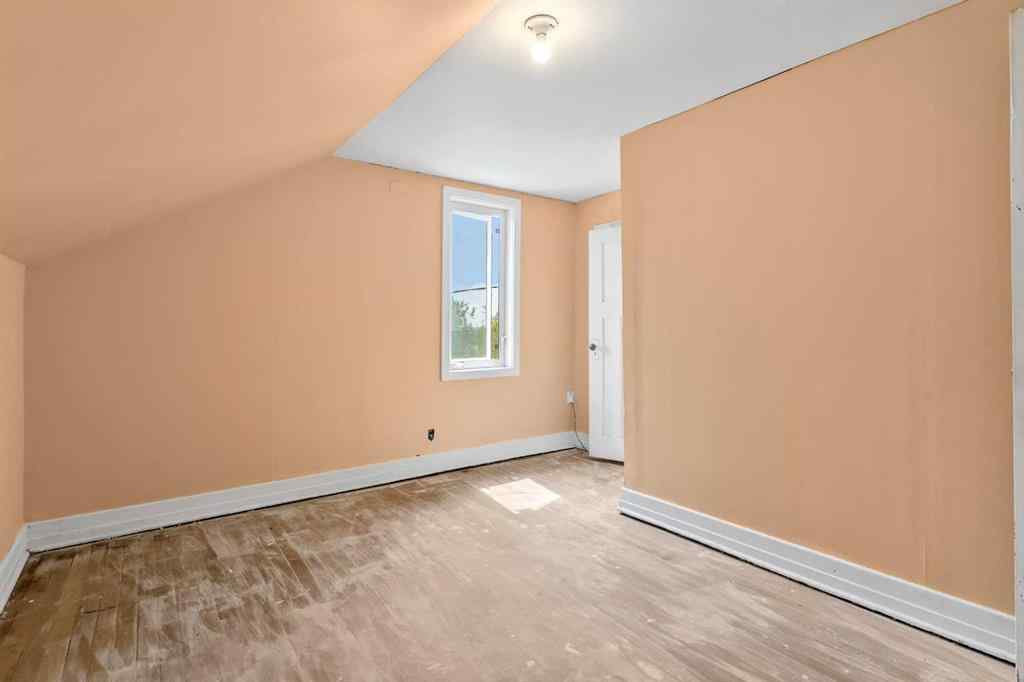 MLS® A2240908 - 32371 Range Road 10 A   in NONE Rural Mountain View County, Residential