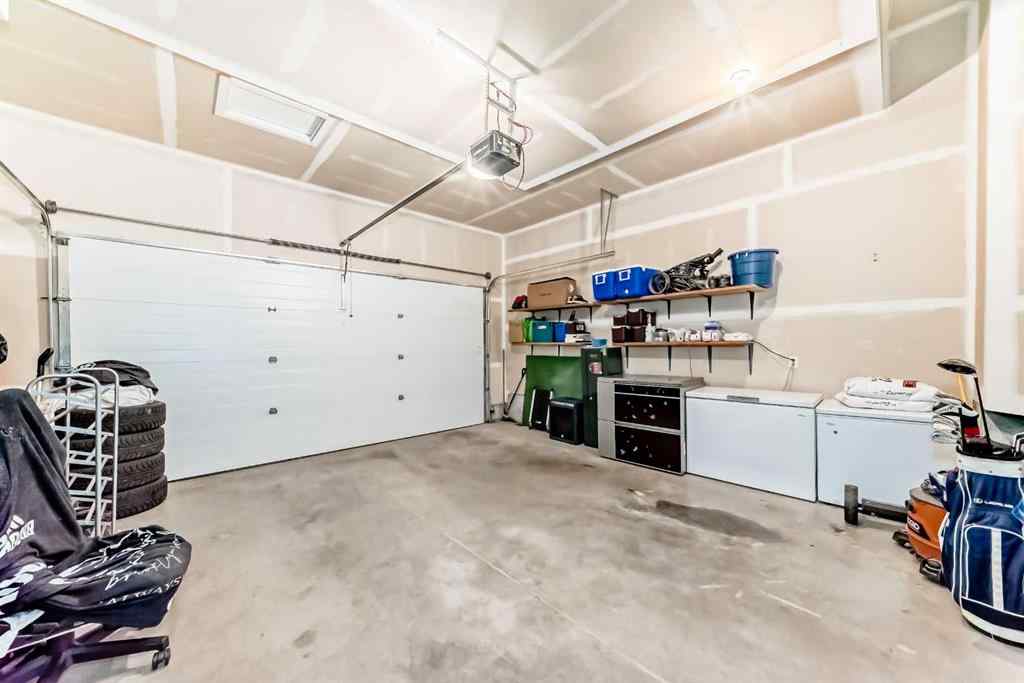MLS® A2240913 - 673 Aquitania Boulevard W in Garry Station Lethbridge, Residential