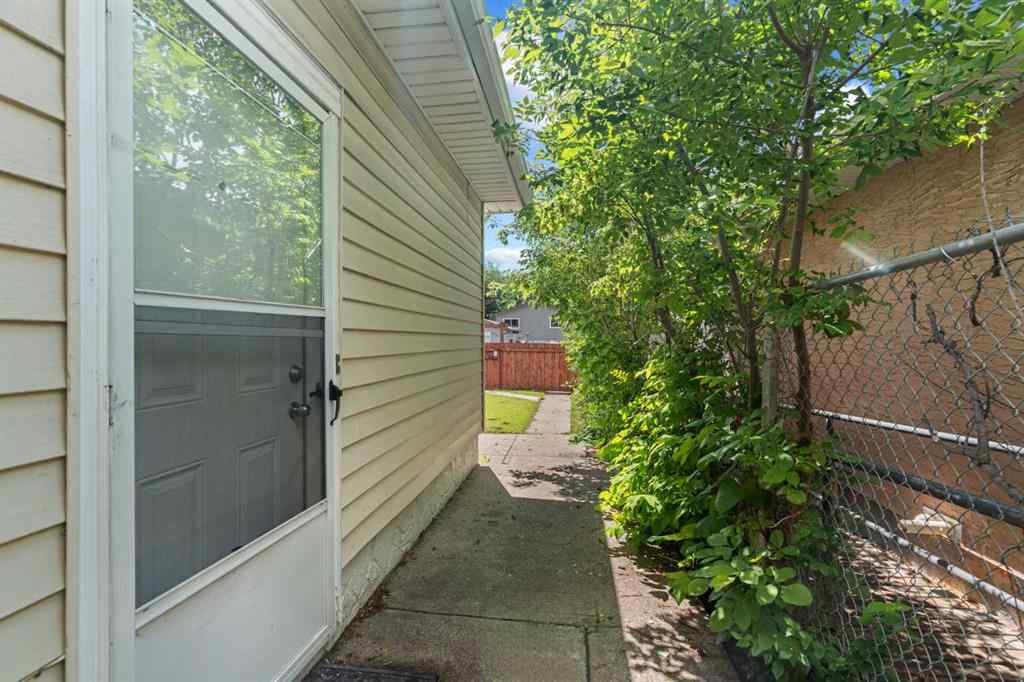 MLS® A2240929 - 3240 33A Avenue SE in Dover Calgary, Residential