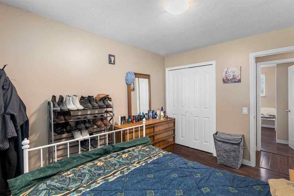 MLS® A2240929 - 3240 33A Avenue SE in Dover Calgary, Residential