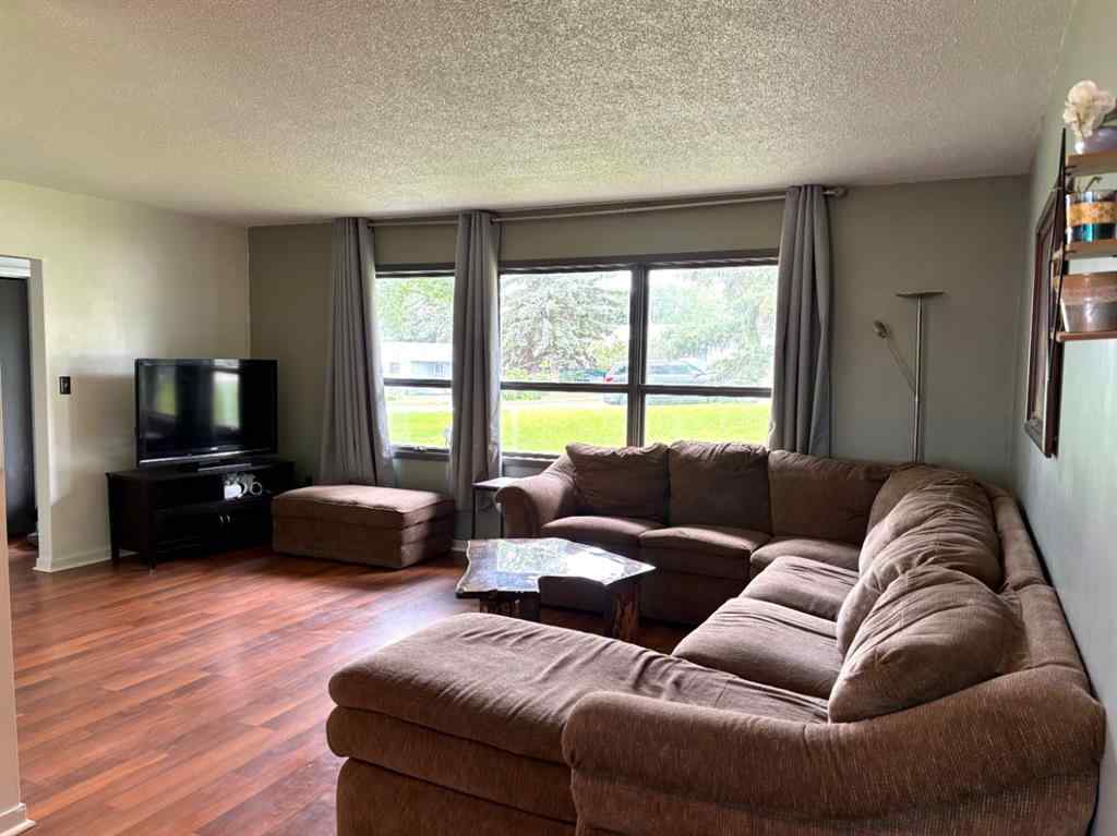 MLS® A2240930 - 5339 50 Street  in Provost Provost, Residential