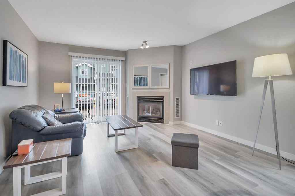 MLS® A2240941 - Unit #1212 5220 50a Avenue  in Downtown Sylvan Lake, Residential