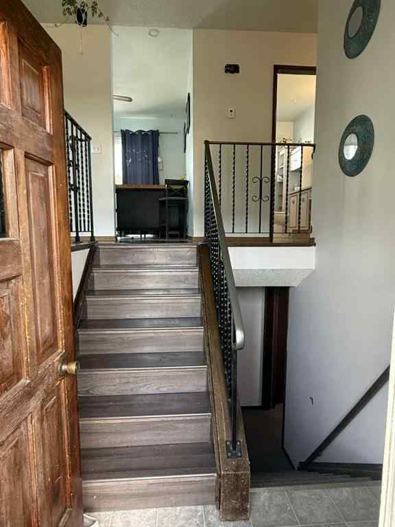 MLS® A2240956 - 110 4 Avenue E in NONE Oyen, Residential