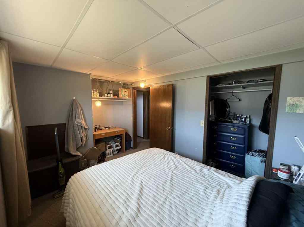 MLS® A2240956 - 110 4 Avenue E in NONE Oyen, Residential