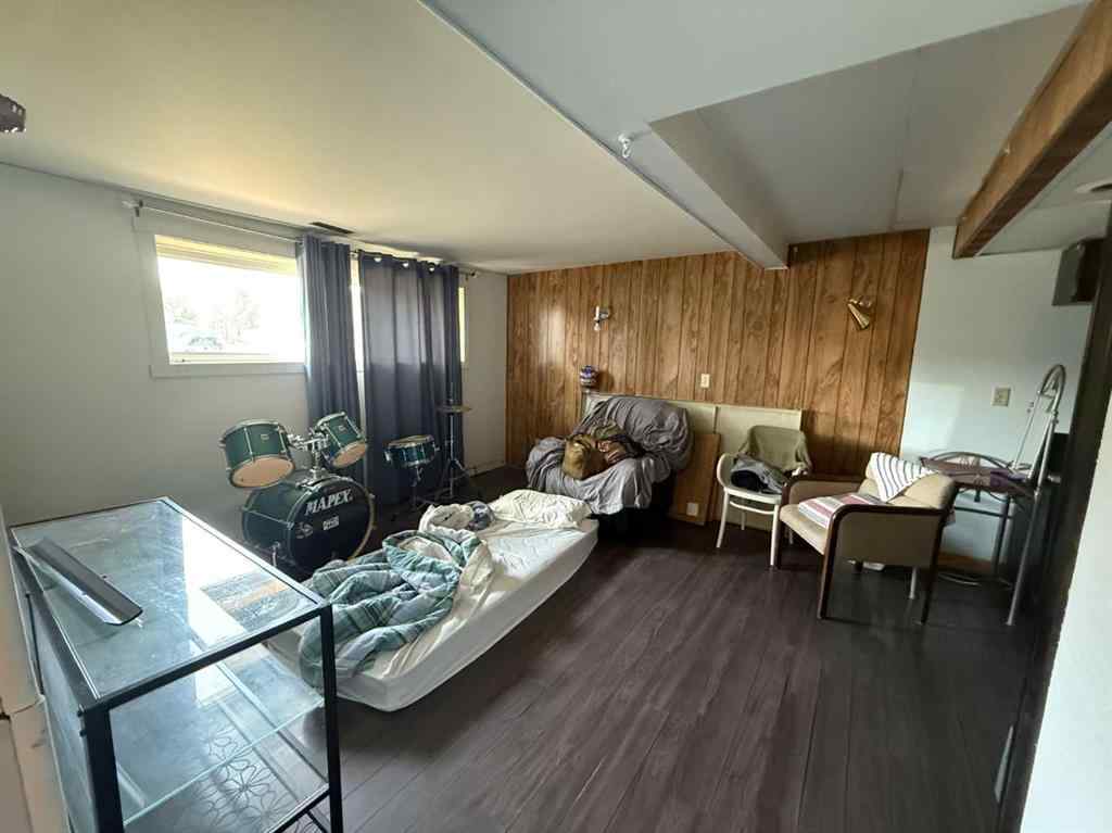 MLS® A2240956 - 110 4 Avenue E in NONE Oyen, Residential